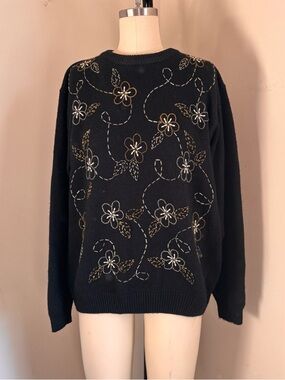 Vintage Black Floral Beaded Embroidered Women’s Sweater